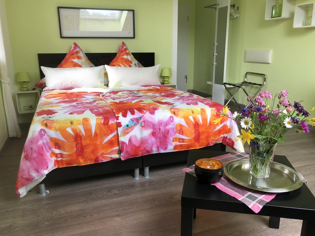 Hotel Haus Kallenberg Herbrechtingen Экстерьер фото